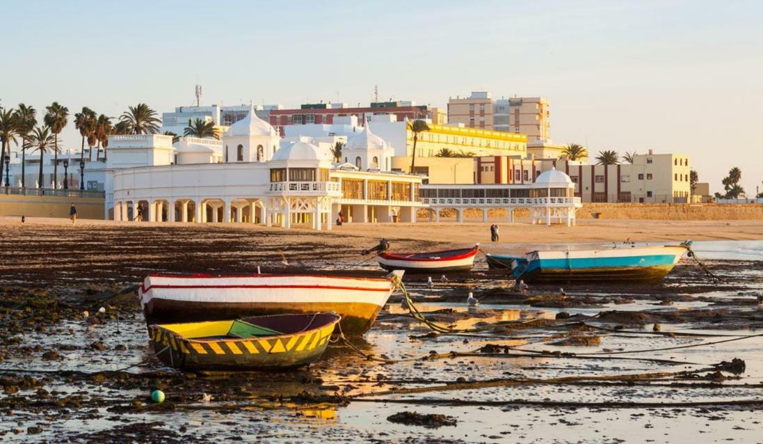Caleta Beach Cadiz Bagian luar foto